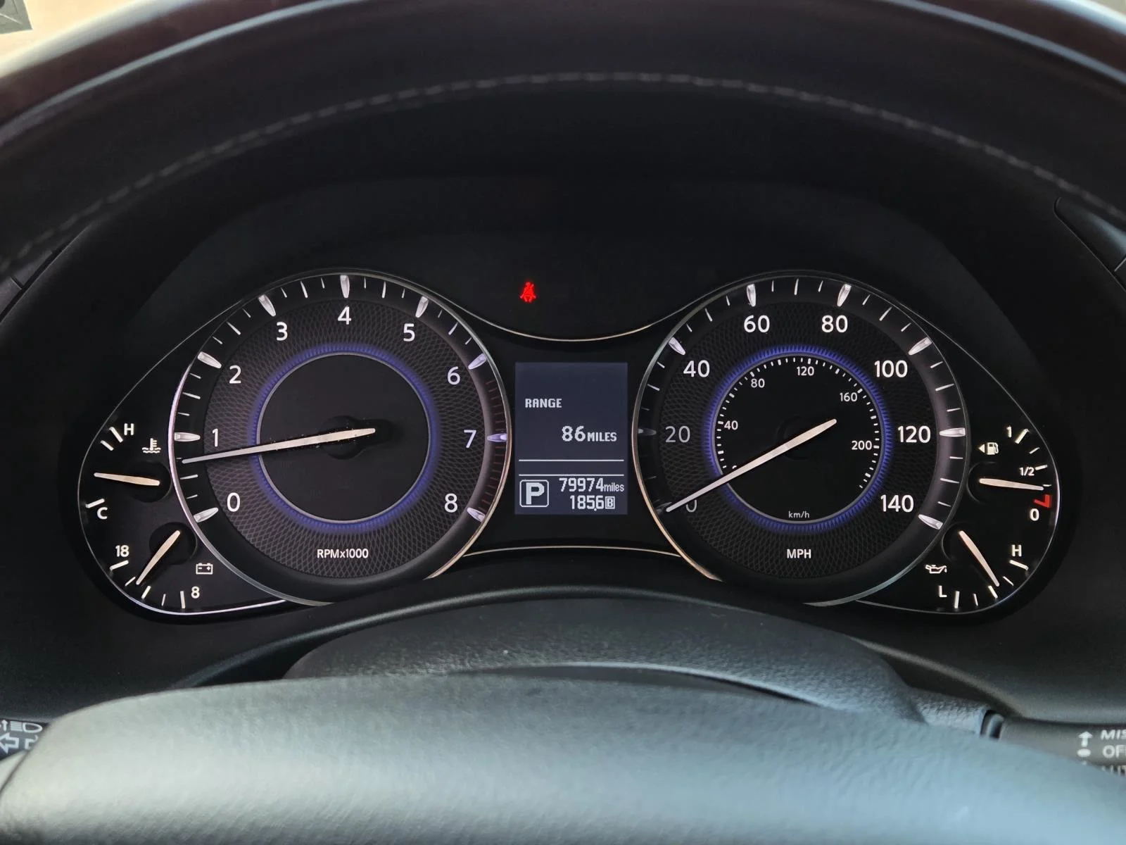 Used 2017 Black Obsidian INFINITI Signature Edition image 21