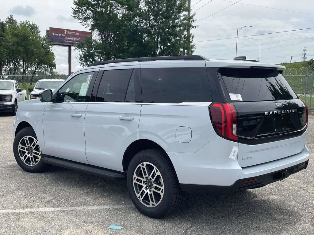 New 2026 Silver Ford Active image 5