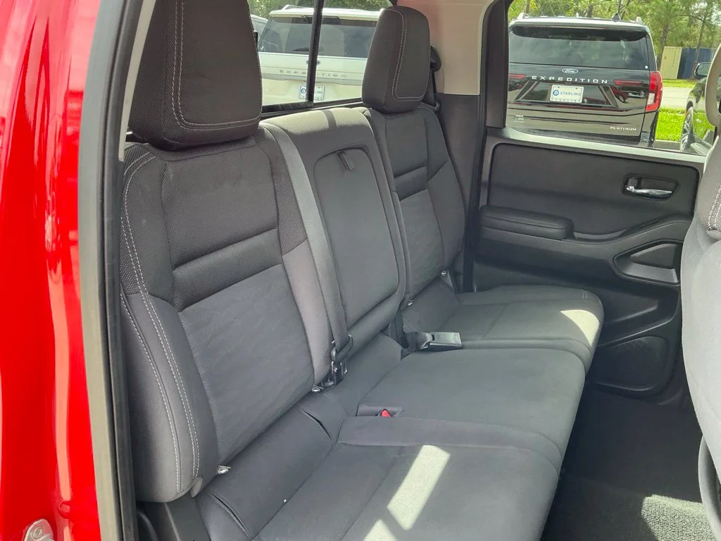 Used 2022 Red Nissan SV image 19