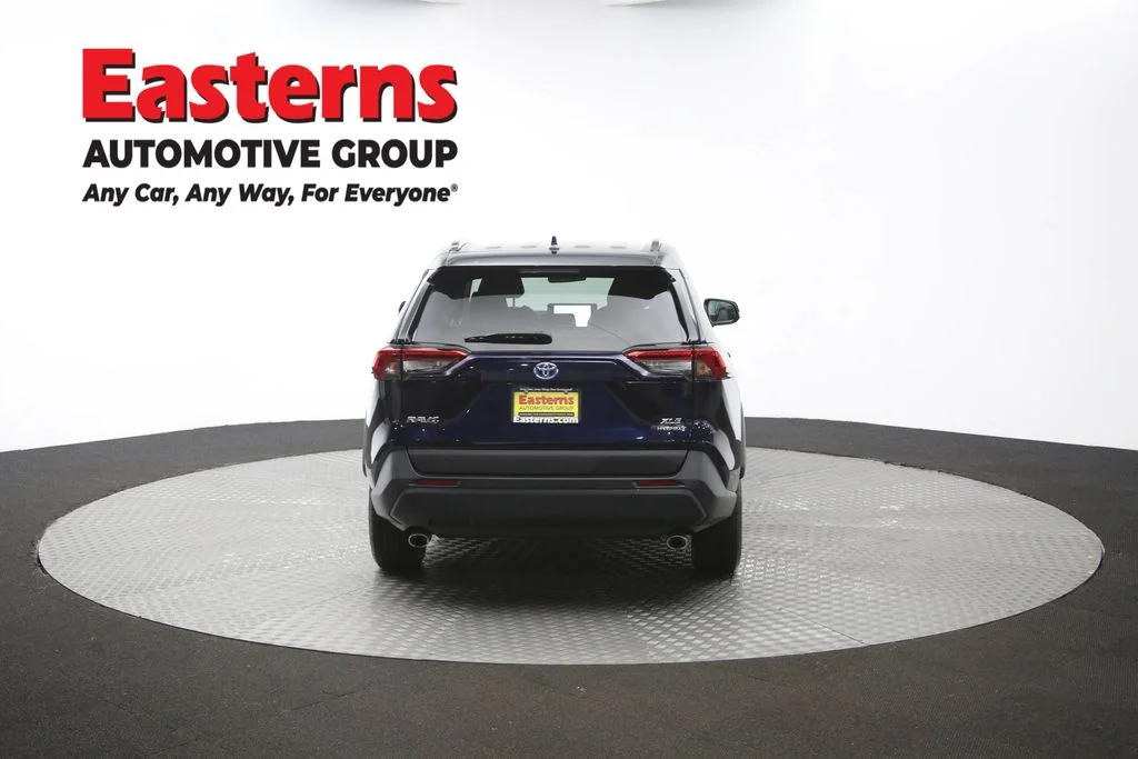 Used 2024 Blue Toyota XLE Premium image 42