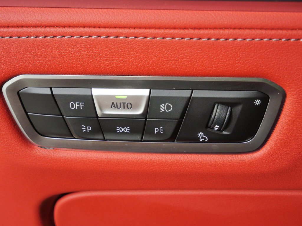 Used 2023 Carbon Black Metallic BMW Base image 39