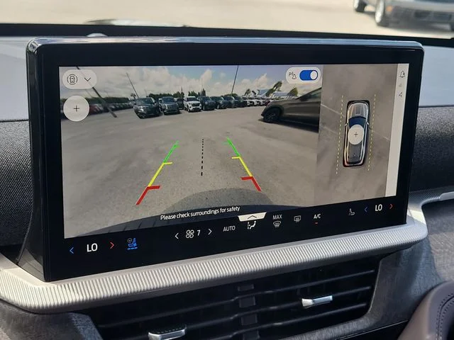 New 2026 Black Metallic Ford Platinum image 27