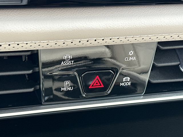 New 2026 Silver Volkswagen 2.0T SE w/Technology image 32