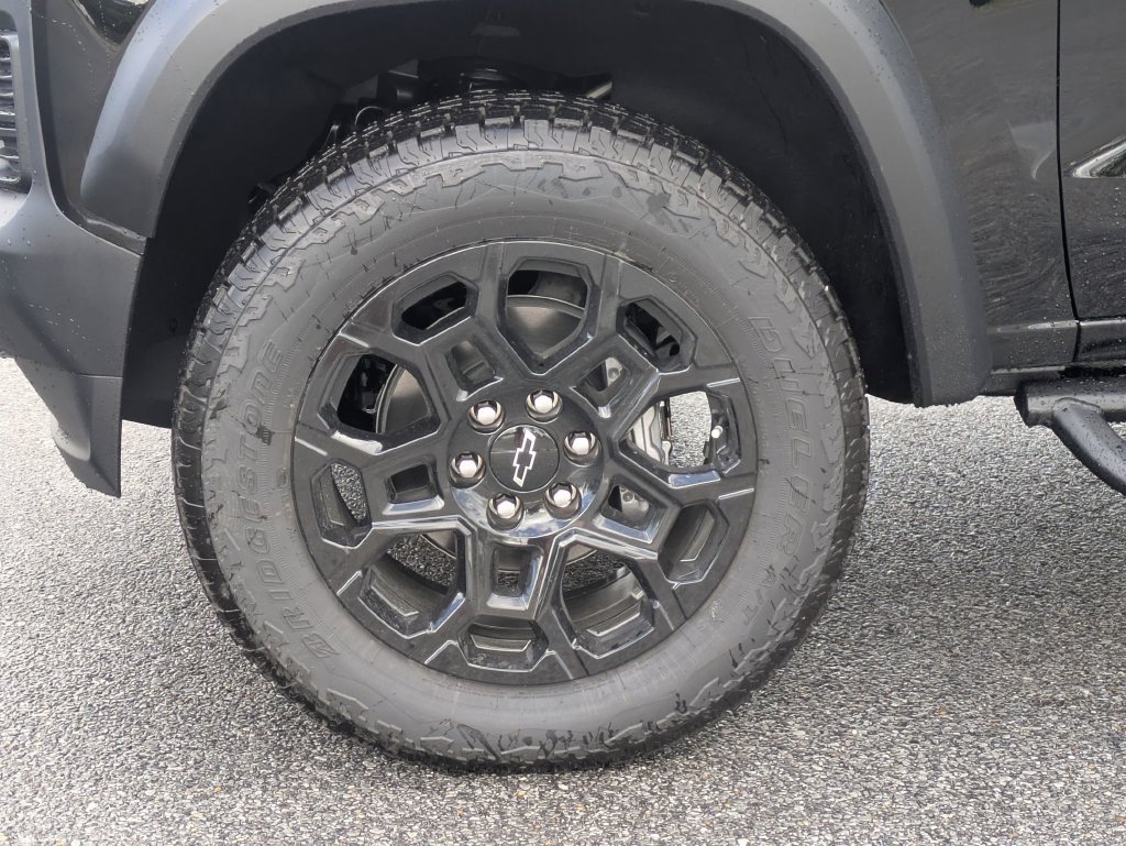 2026 Chevrolet Colorado Trail Boss - Photo 11