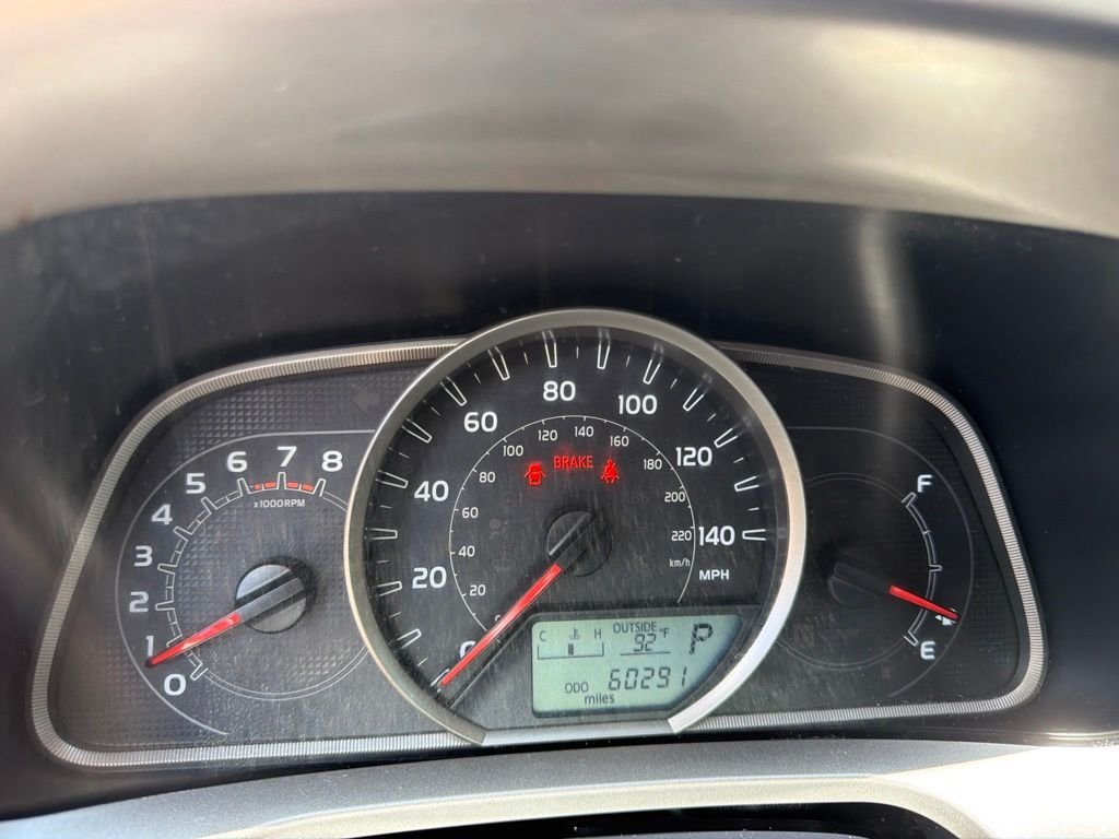 Used 2014 Blue Toyota LE image 4
