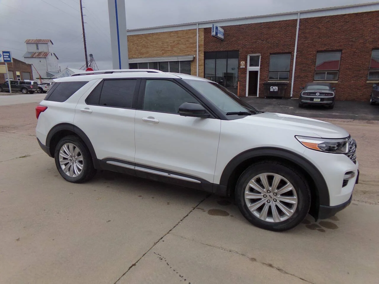 2020 Ford Explorer