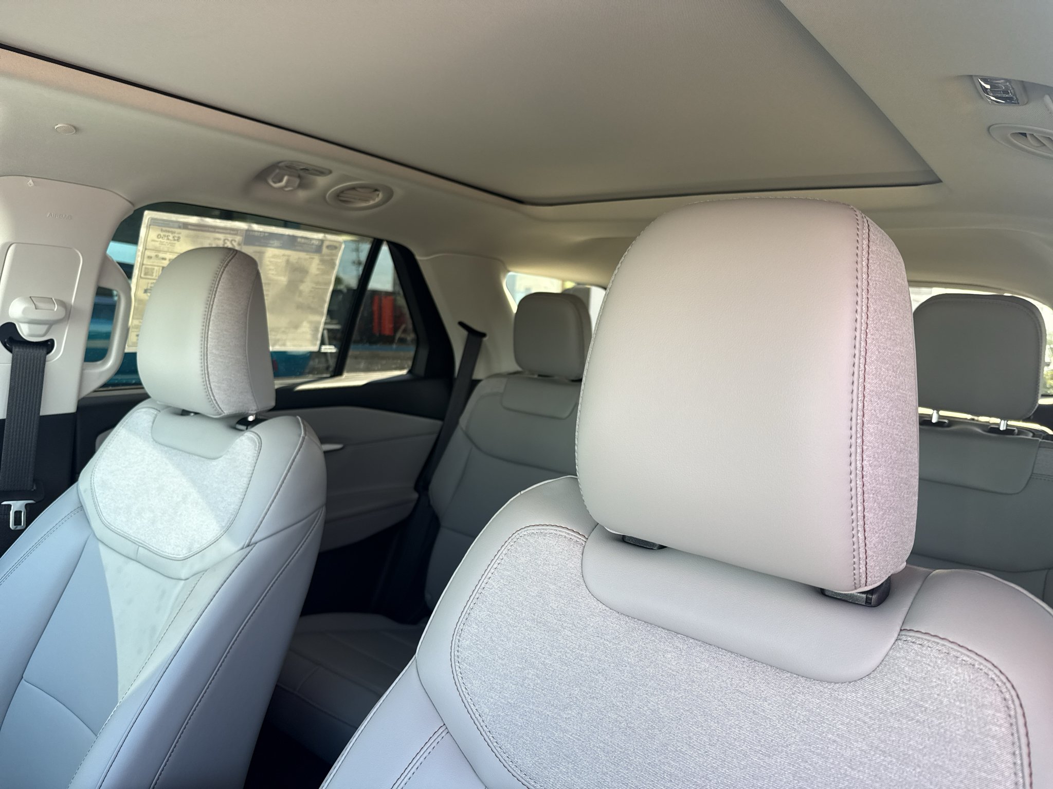 New 2026 Space White Metallic Ford Active image 12