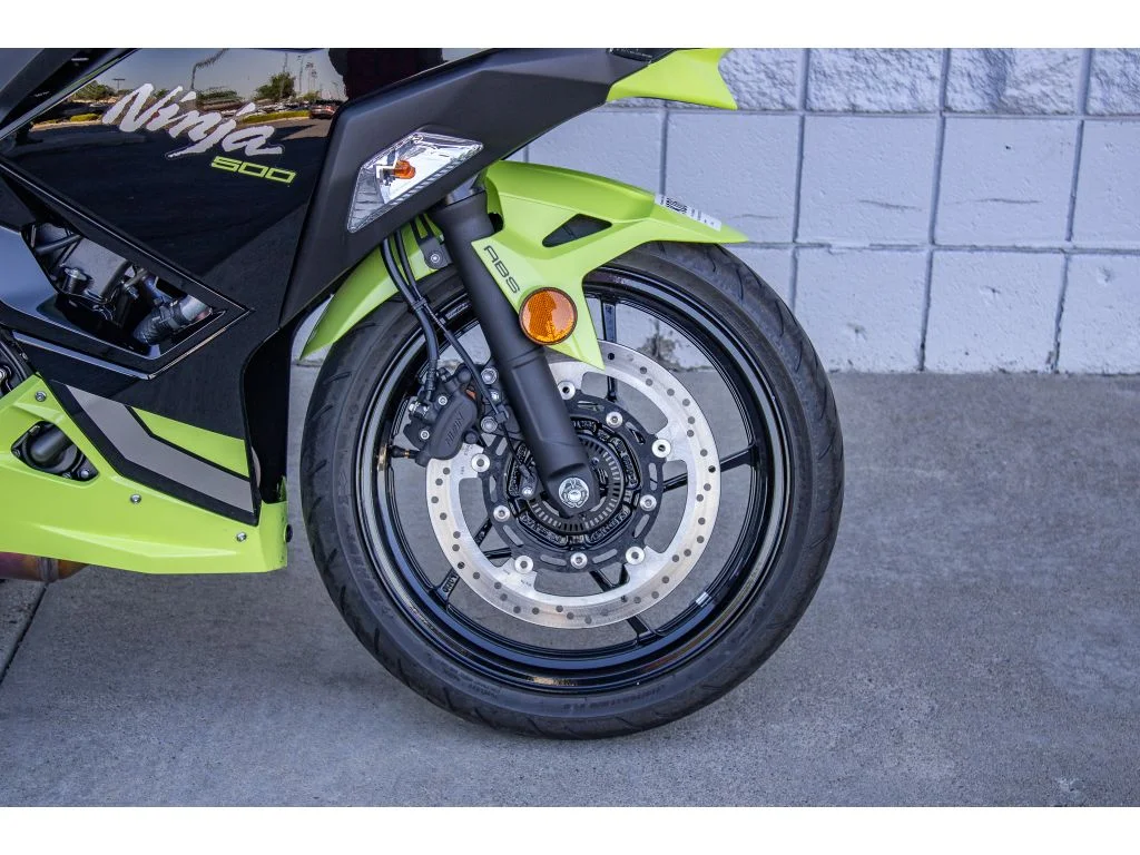 Used 2026 green Kawasaki  image 5