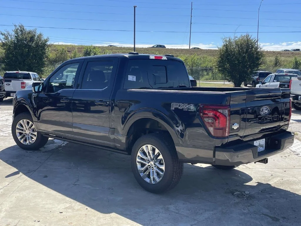 New 2026 Blue Ford King Ranch image 5
