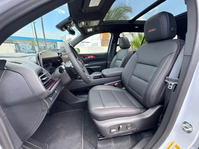 New 2026 White Chevrolet Z71 image 11