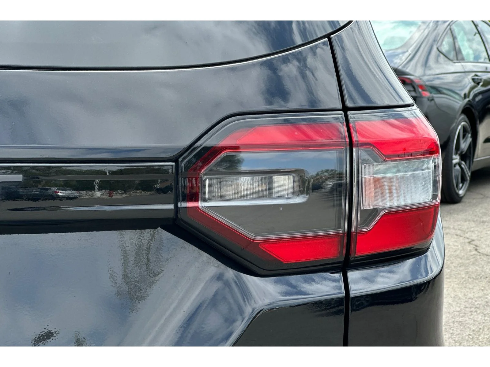 Used 2024 Crystal Black Pearl Honda Touring image 53