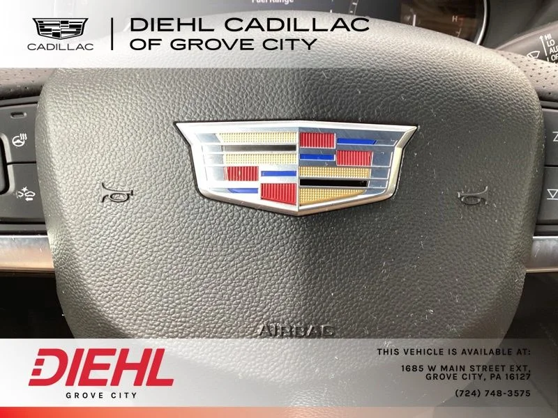 Used 2021 White Cadillac Sport image 20