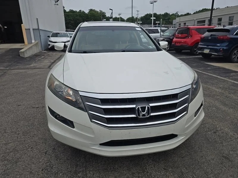 Used 2010  Honda EX-L image 2