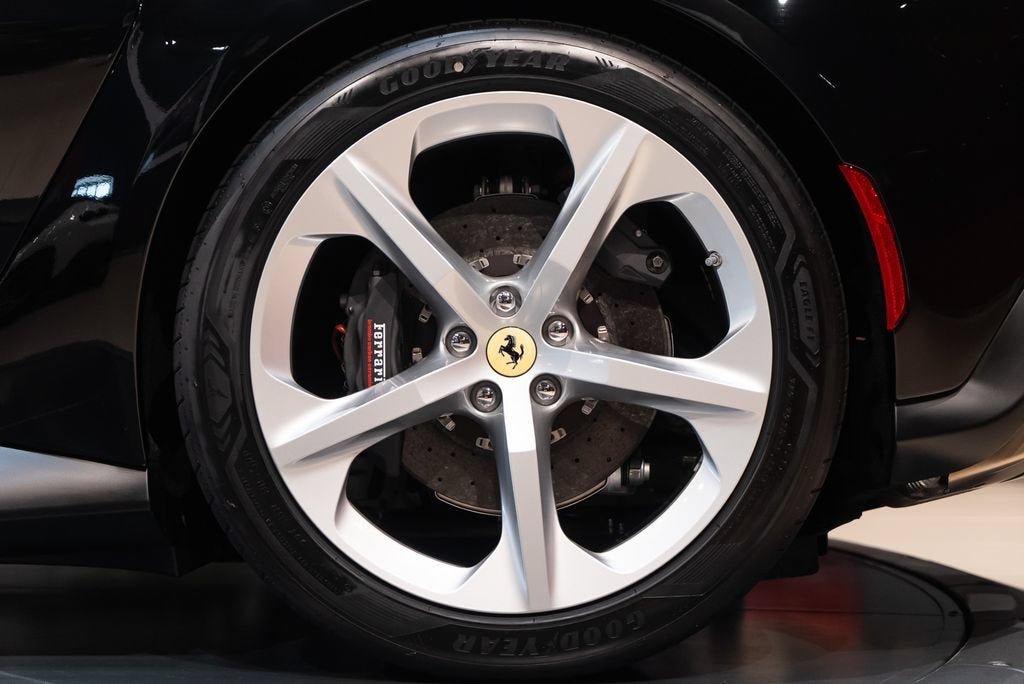 Used 2026 Nero Ferrari Base image 13