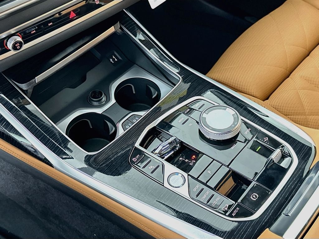 New 2027 Skyscraper Grey Metallic BMW xDrive40i image 15