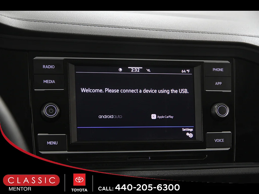 2024 Volkswagen Jetta SE - Photo 11