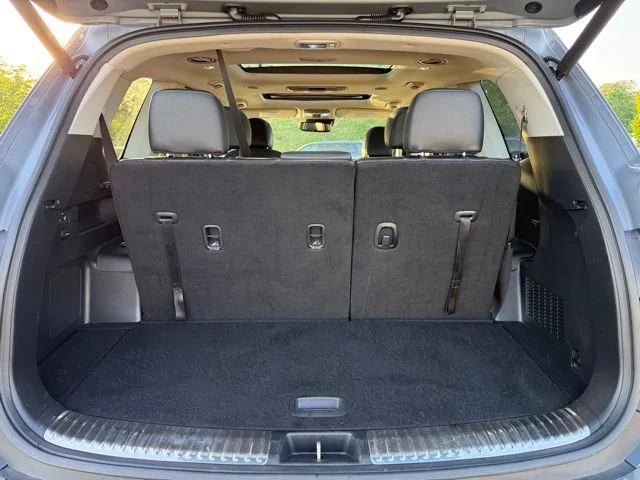 Used 2021 Silver Kia SX image 32