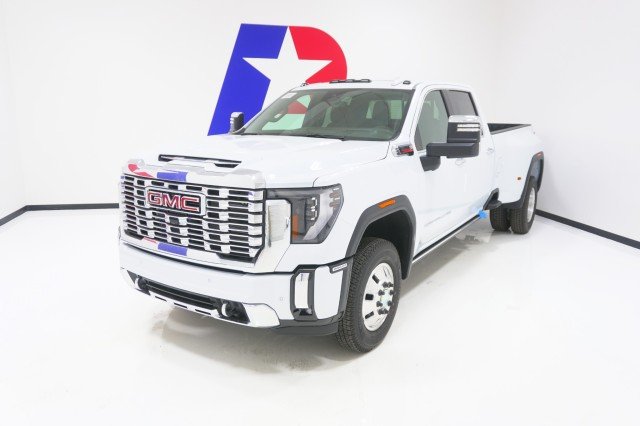 New 2026 GMC Sierra 3500 HD Denali DRW