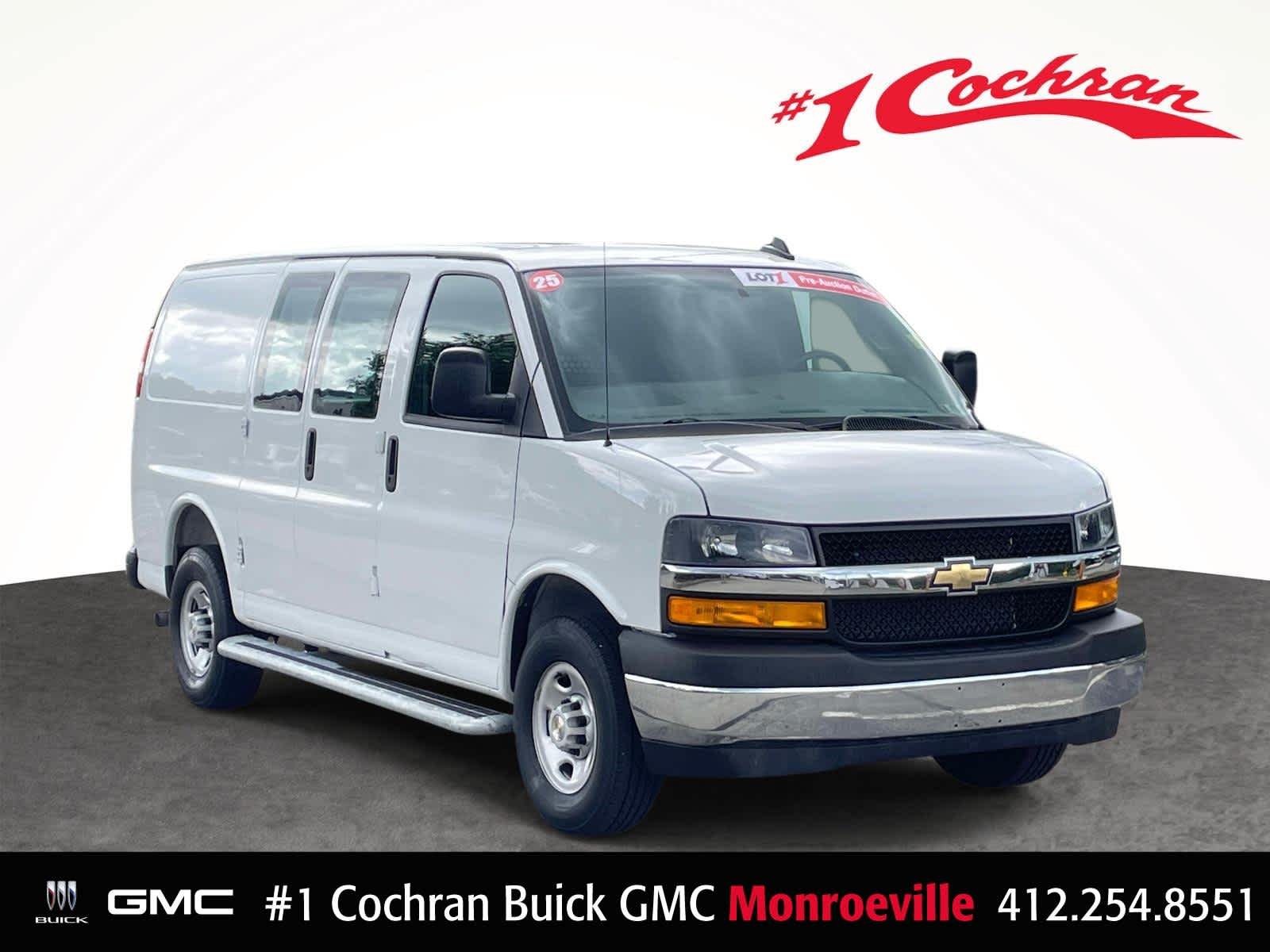 Used 2025 Summit White Chevrolet WT image 1