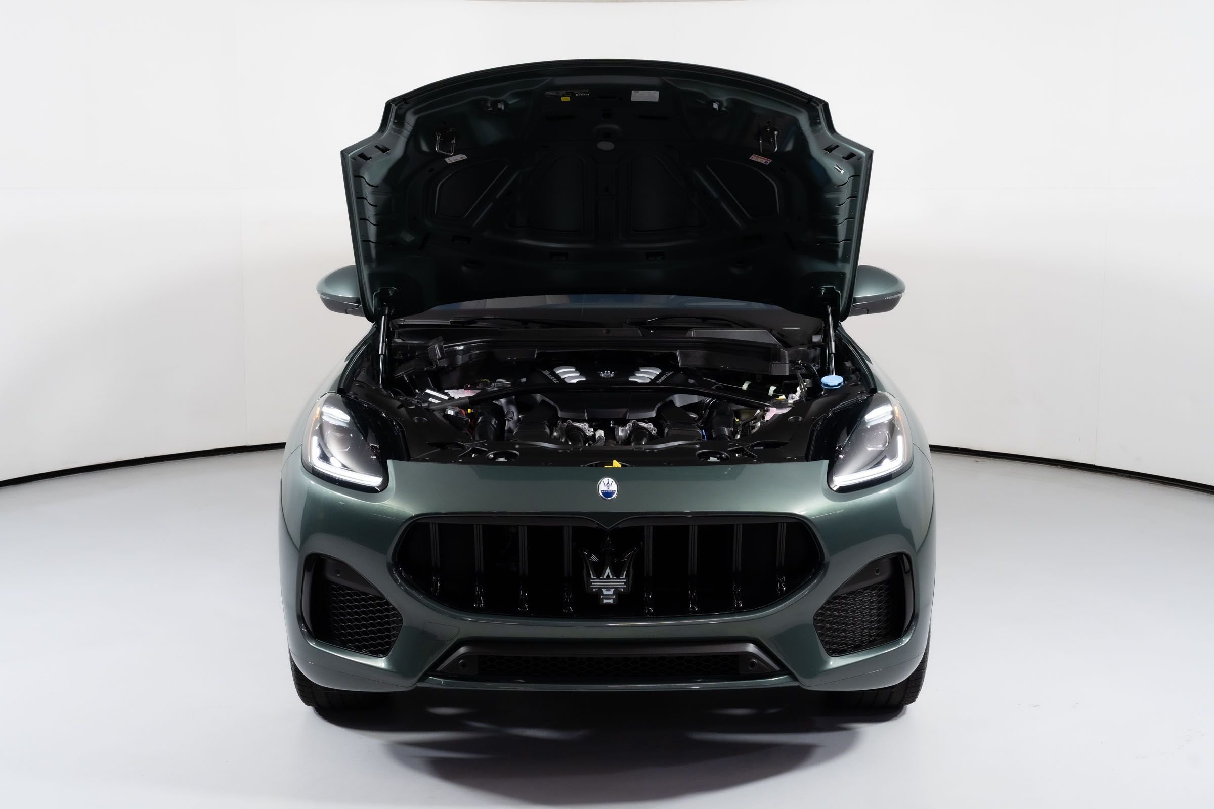 2026 Maserati Grecale Modena V6 - Photo 8