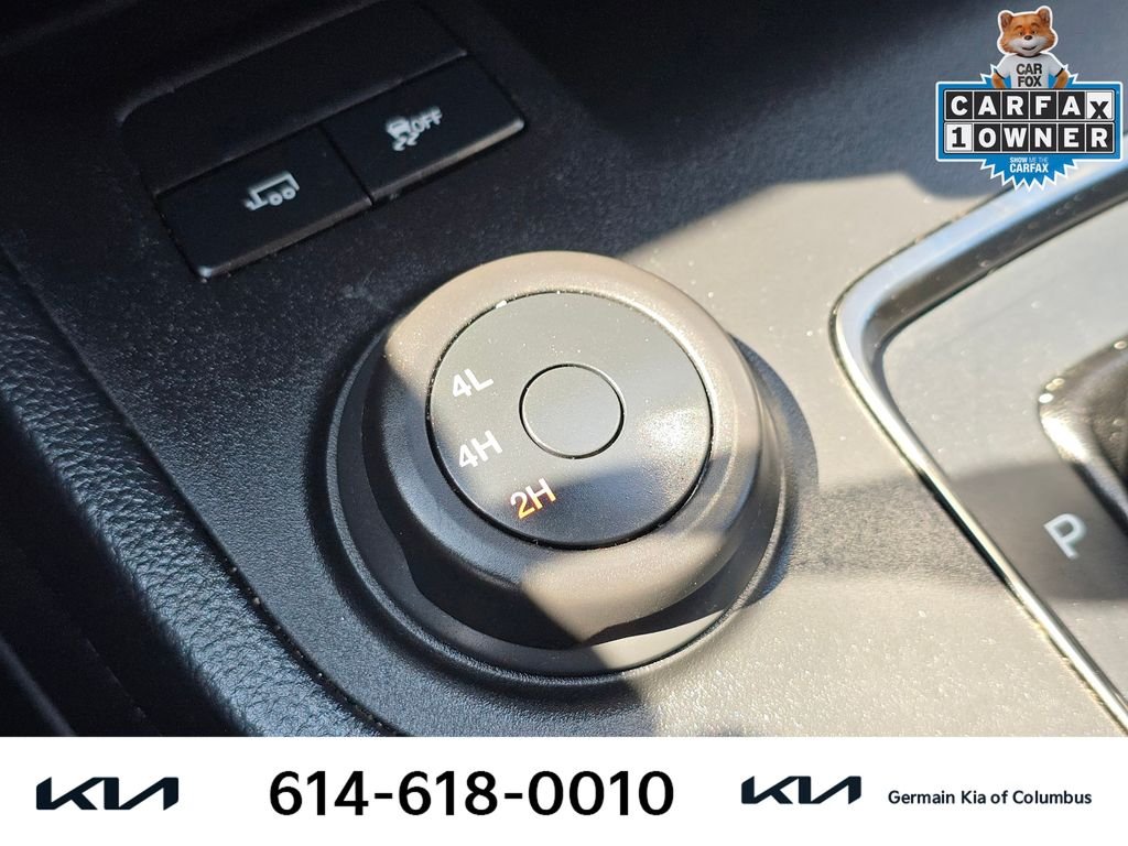 Used 2022 White Ford XLT image 31