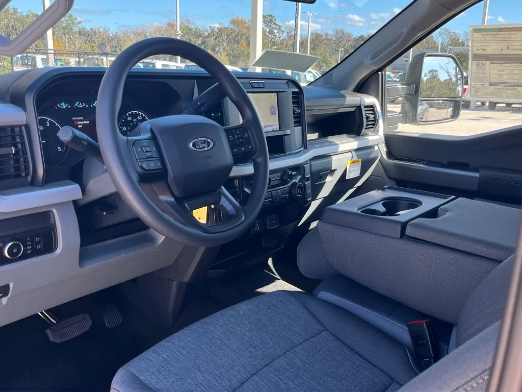 New 2026 Gray Ford XL STX image 5