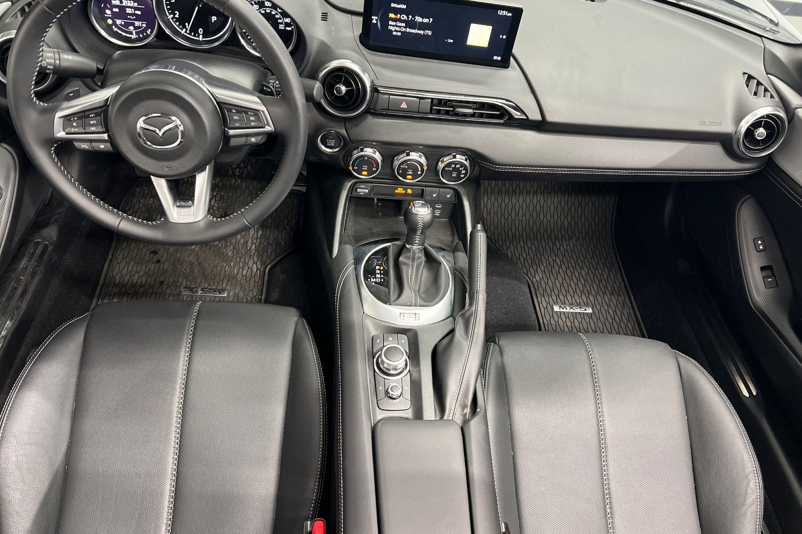 2024 Mazda MX-5 Miata RF Grand Touring - Photo 10