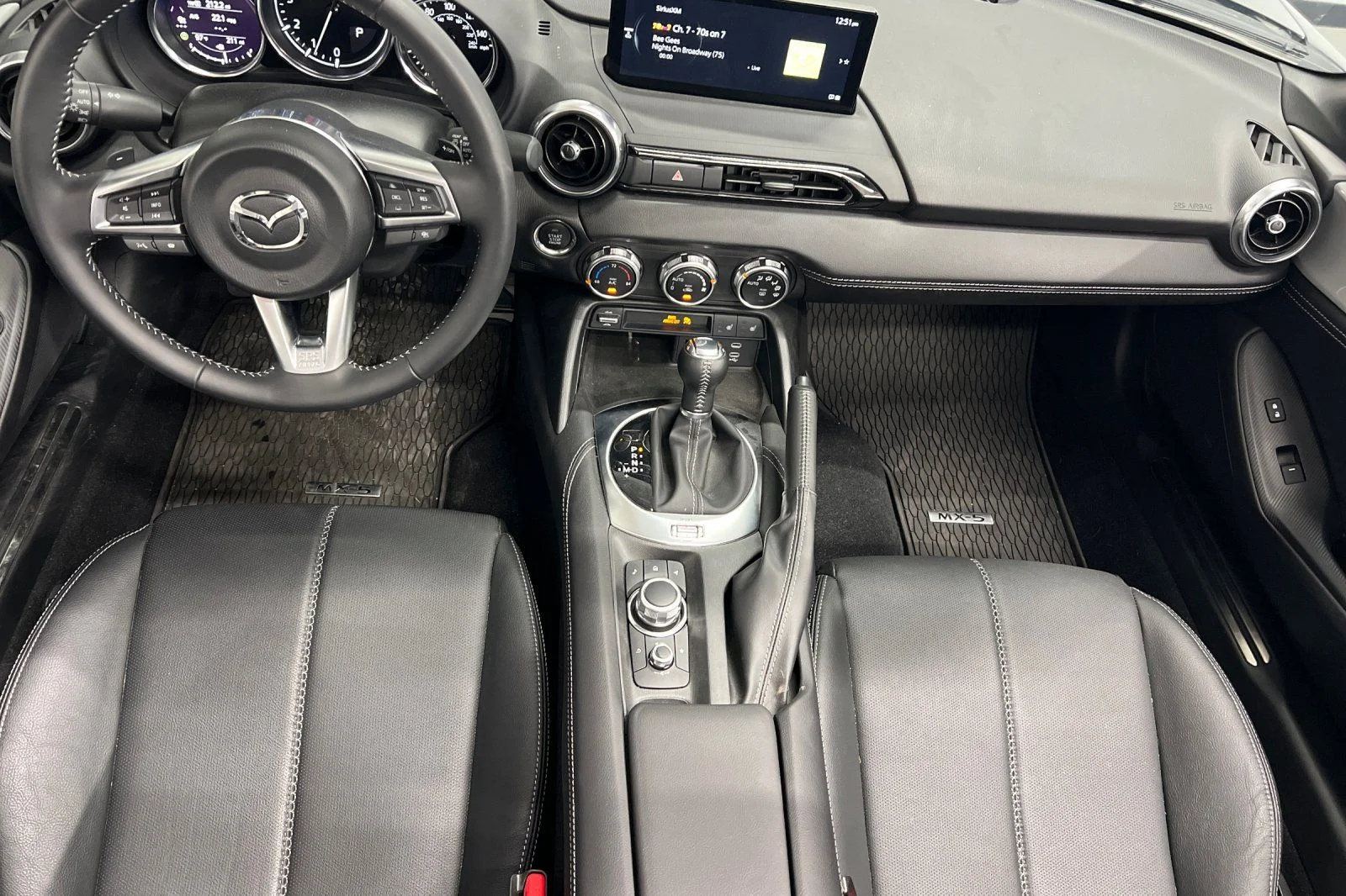 2024 Mazda MX-5 Miata RF Grand Touring - Photo 10