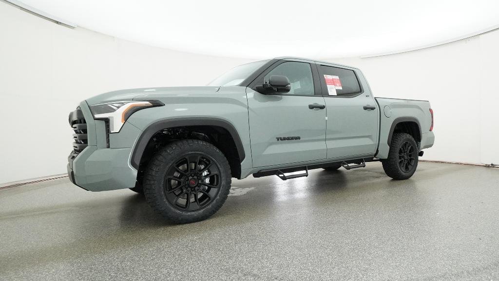 New 2026 Lunar Rock Toyota SR5 image 6