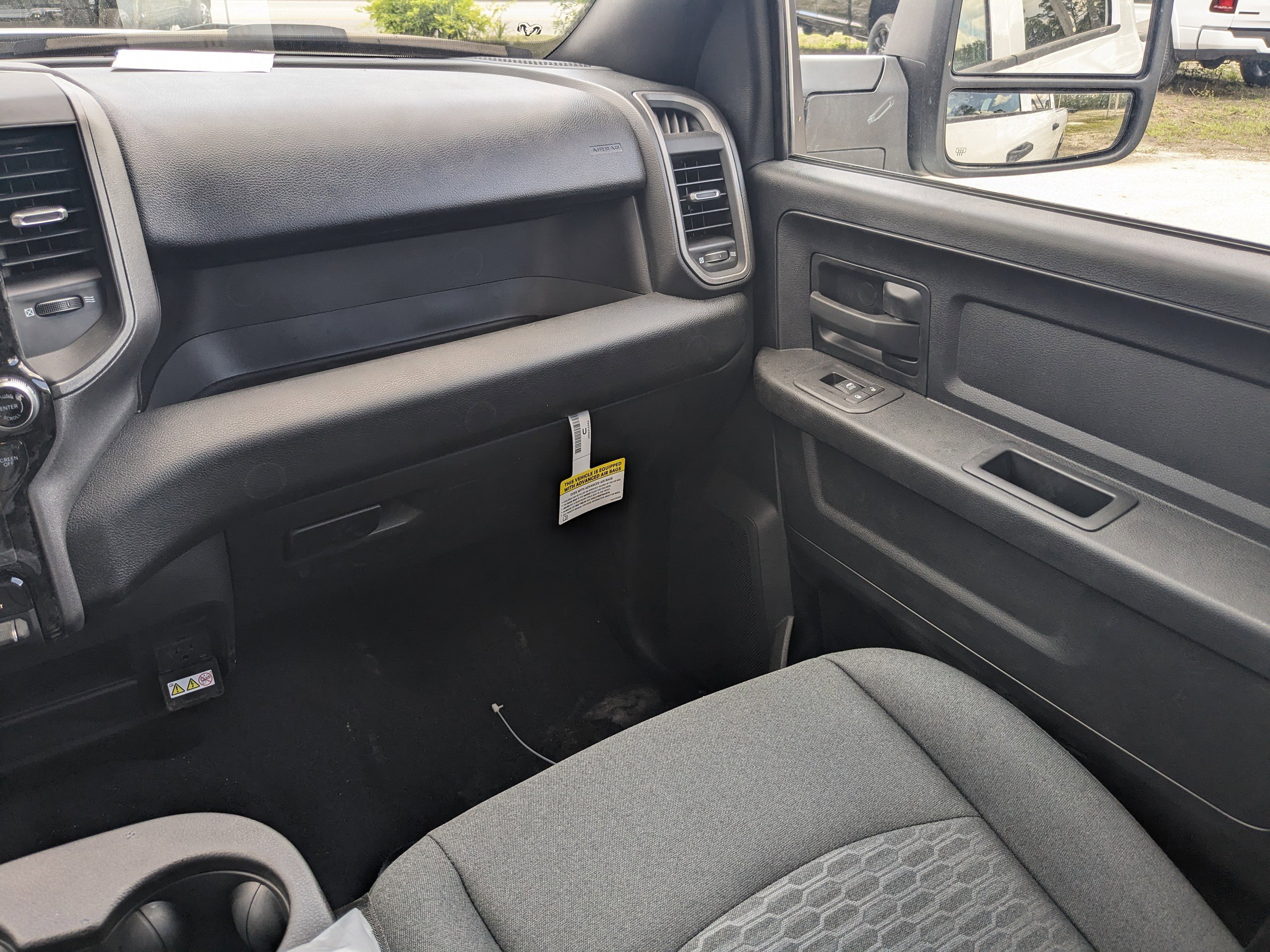 2025 RAM 2500 Tradesman - Photo 15