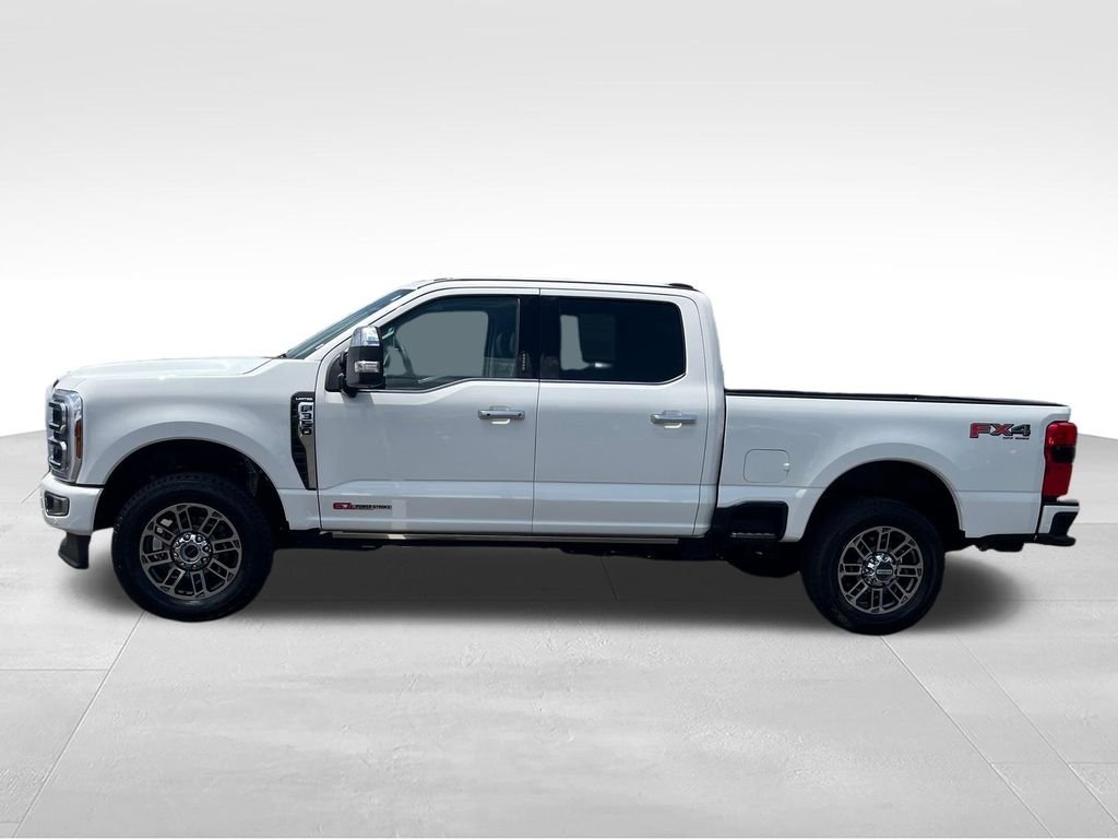 Used 2024 White Ford Limited image 2