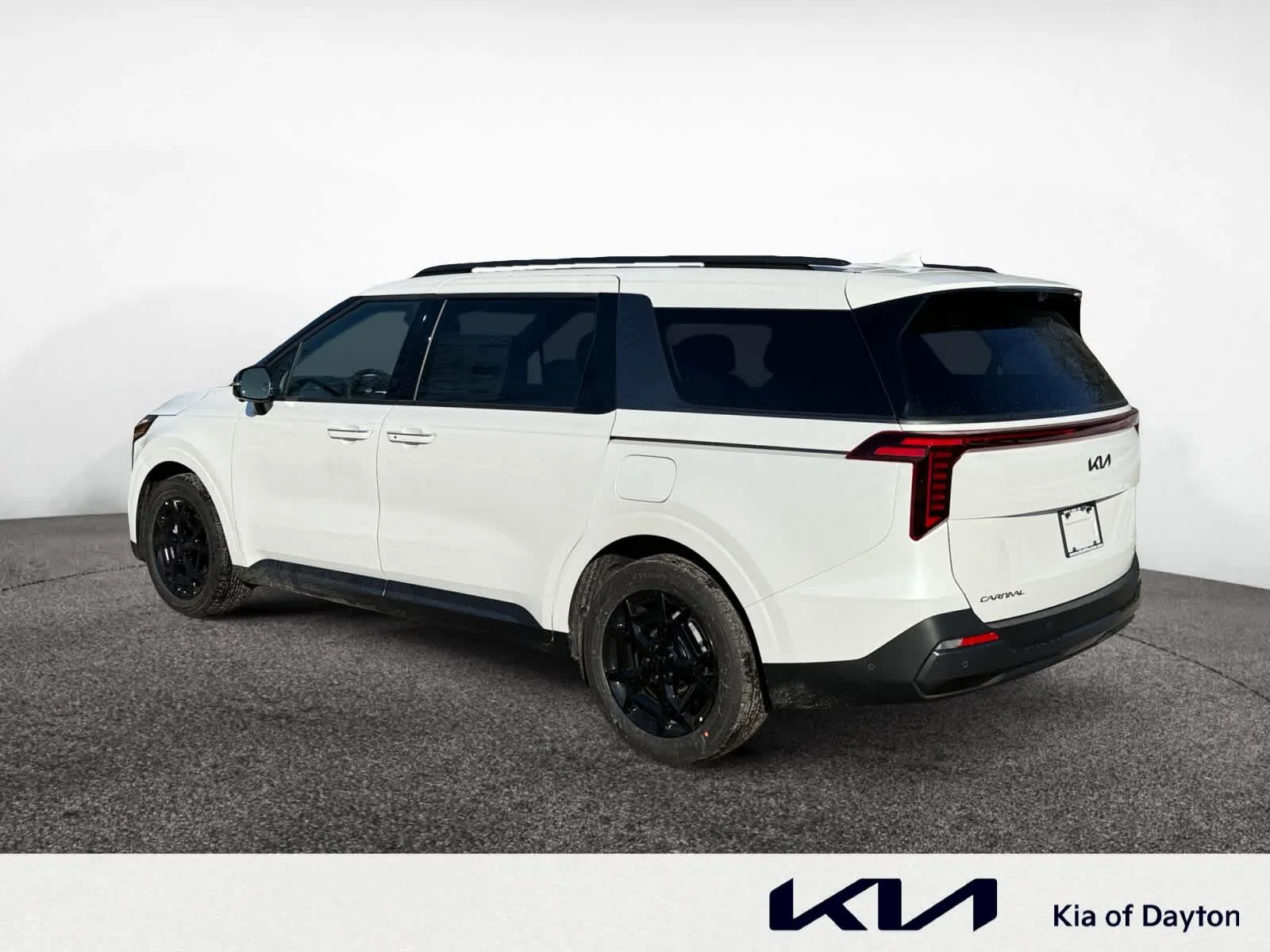 New 2026 Snow White Pearl Kia SX Prestige image 3