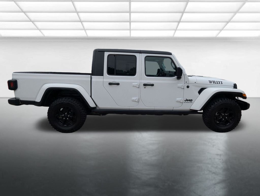 Used 2022 White Jeep Willys 4x4 image 28
