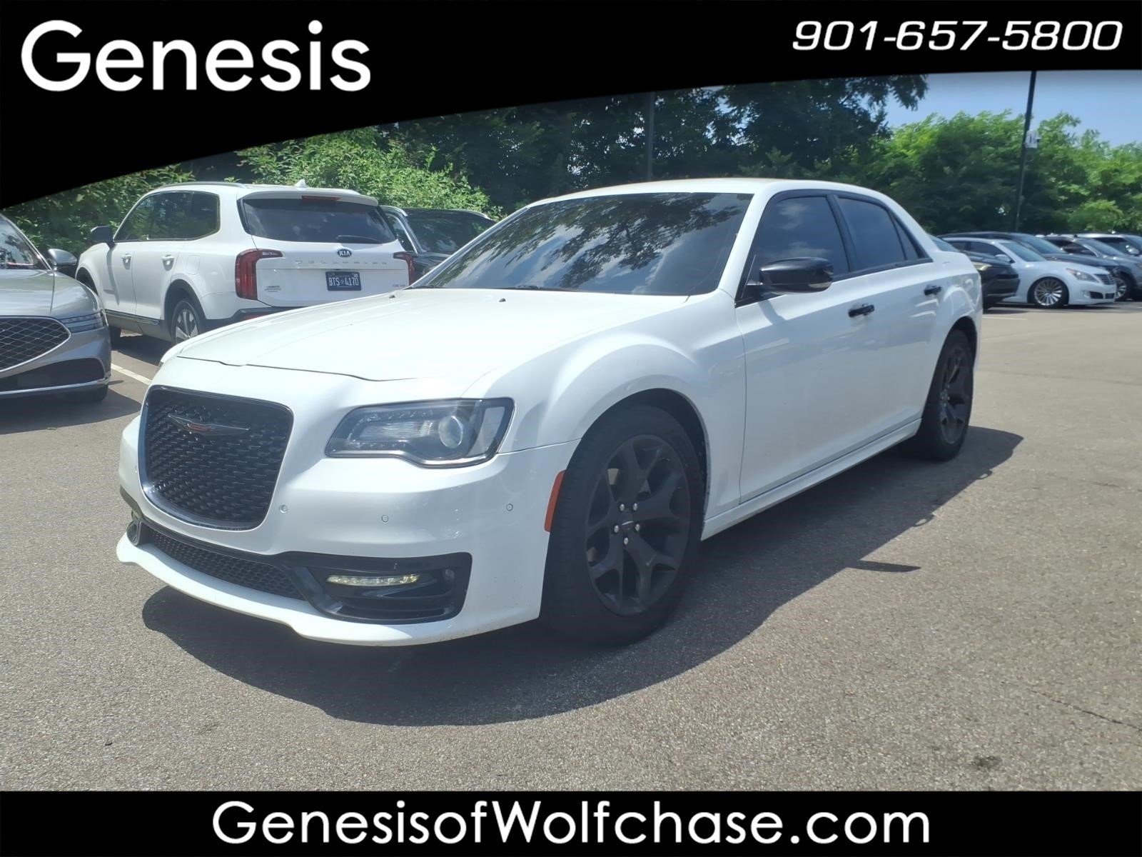 2021 Chrysler 300 S's photo