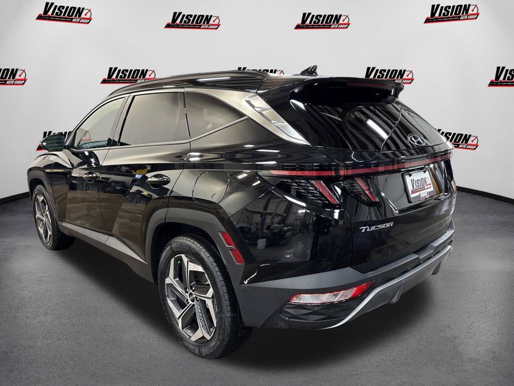 Used 2024 Black Hyundai Limited image 7