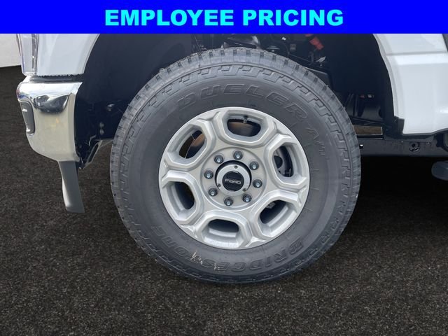 New 2026 White Ford XLT image 14