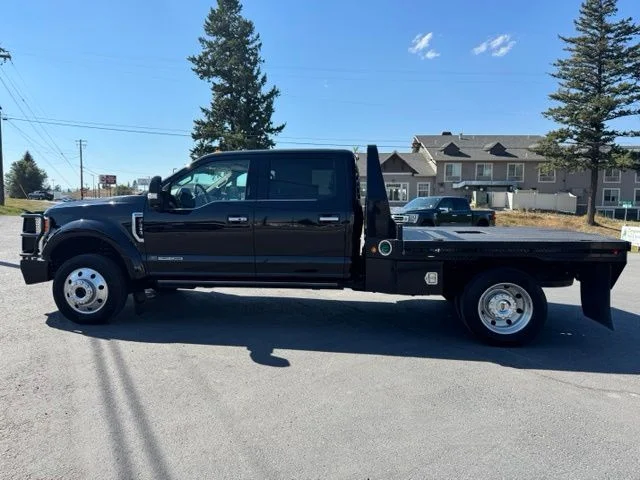 Used 2019 Black Metallic Ford Limited image 7
