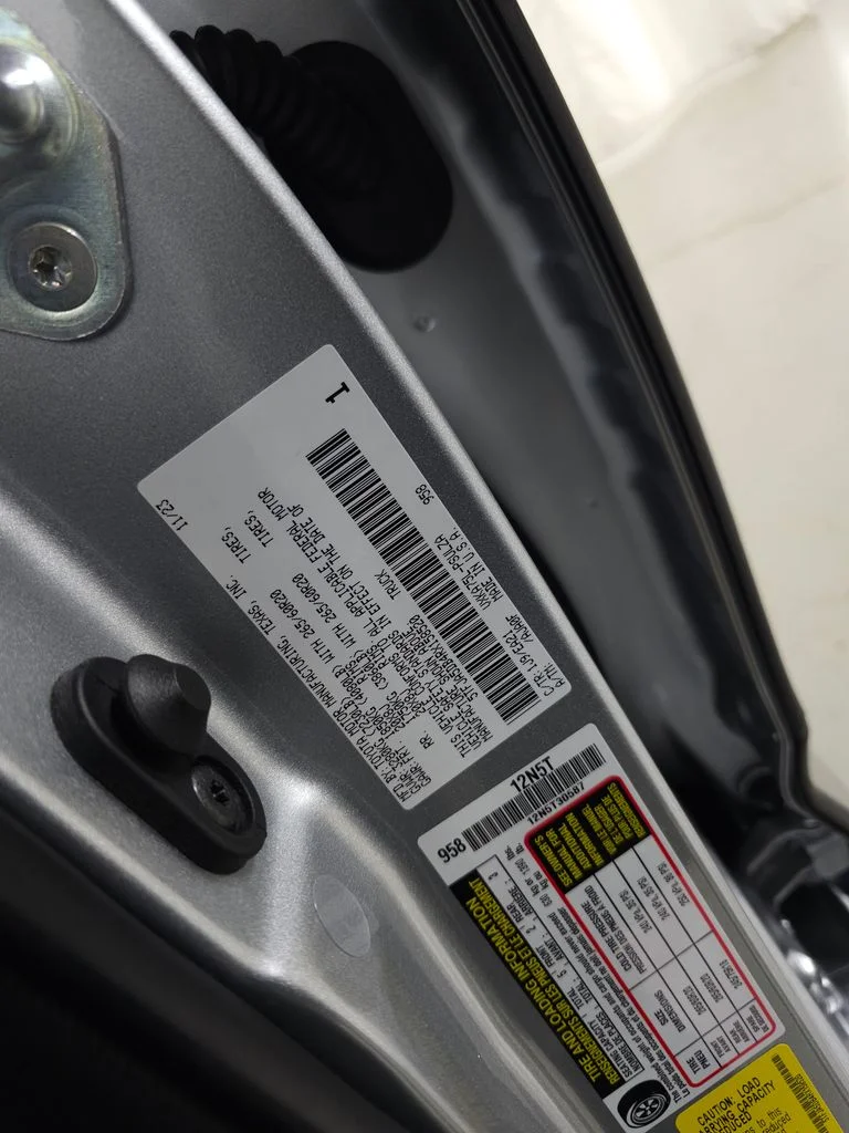 2024 Toyota Tundra Limited - Photo 36