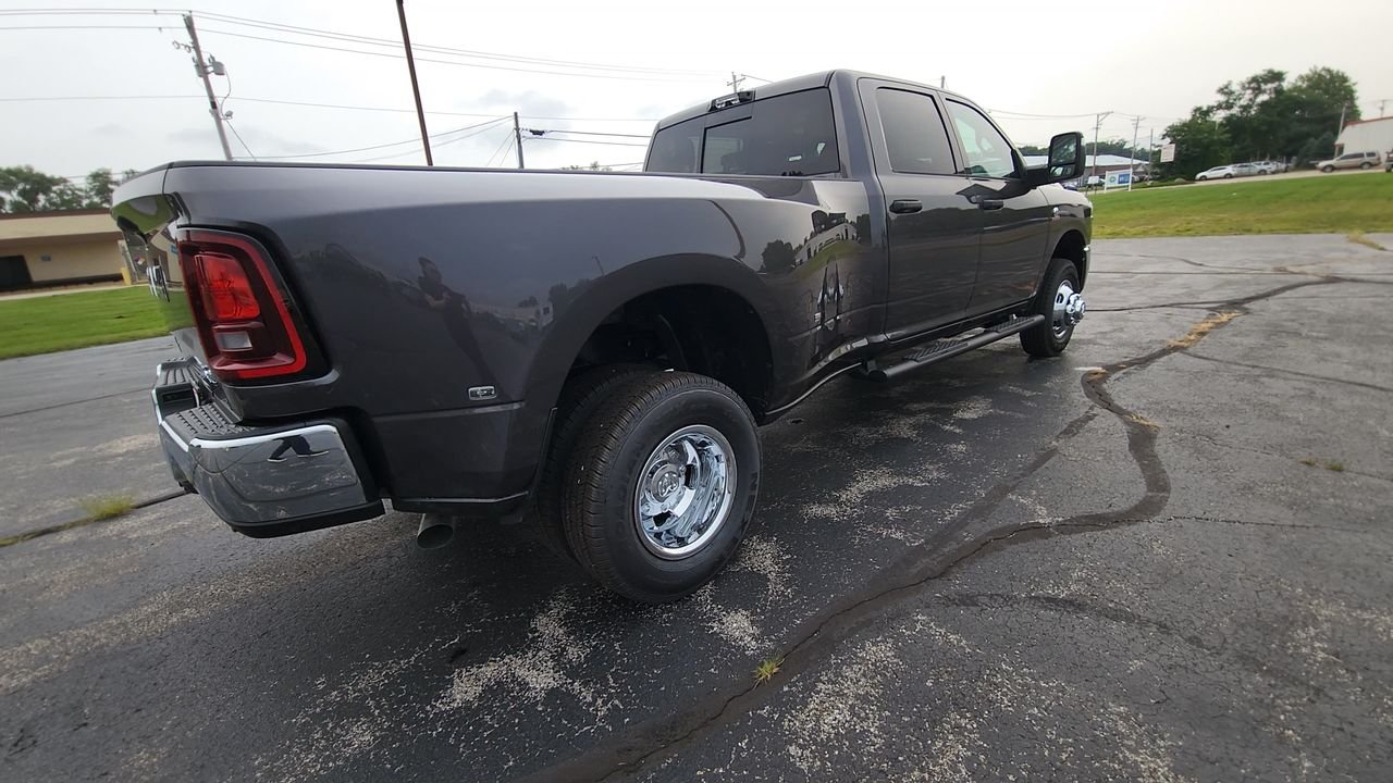 New 2026 Gray Ram Tradesman image 8