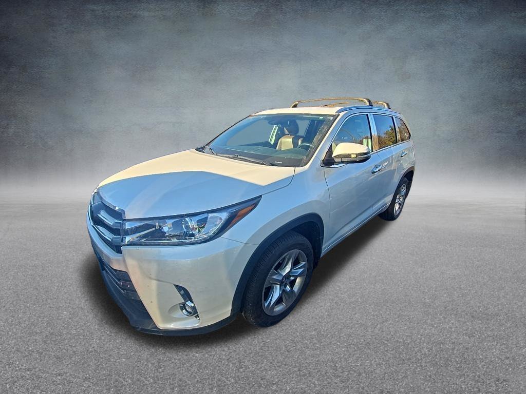 Used 2019 Blizzard Pearl Toyota Limited image 3