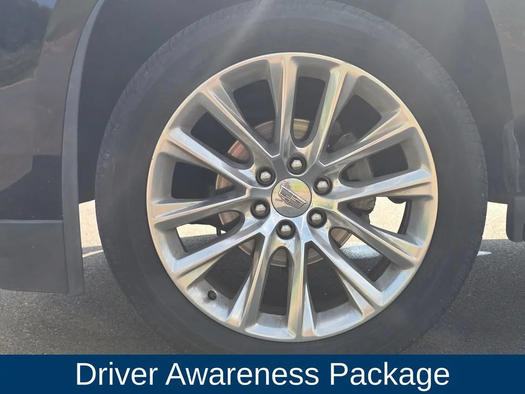 Used 2019 BLACK RAVEN Cadillac Luxury image 8
