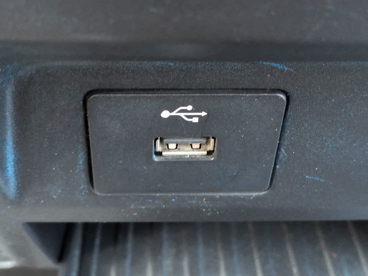 Used 2019 Oxford White Ford XL image 21