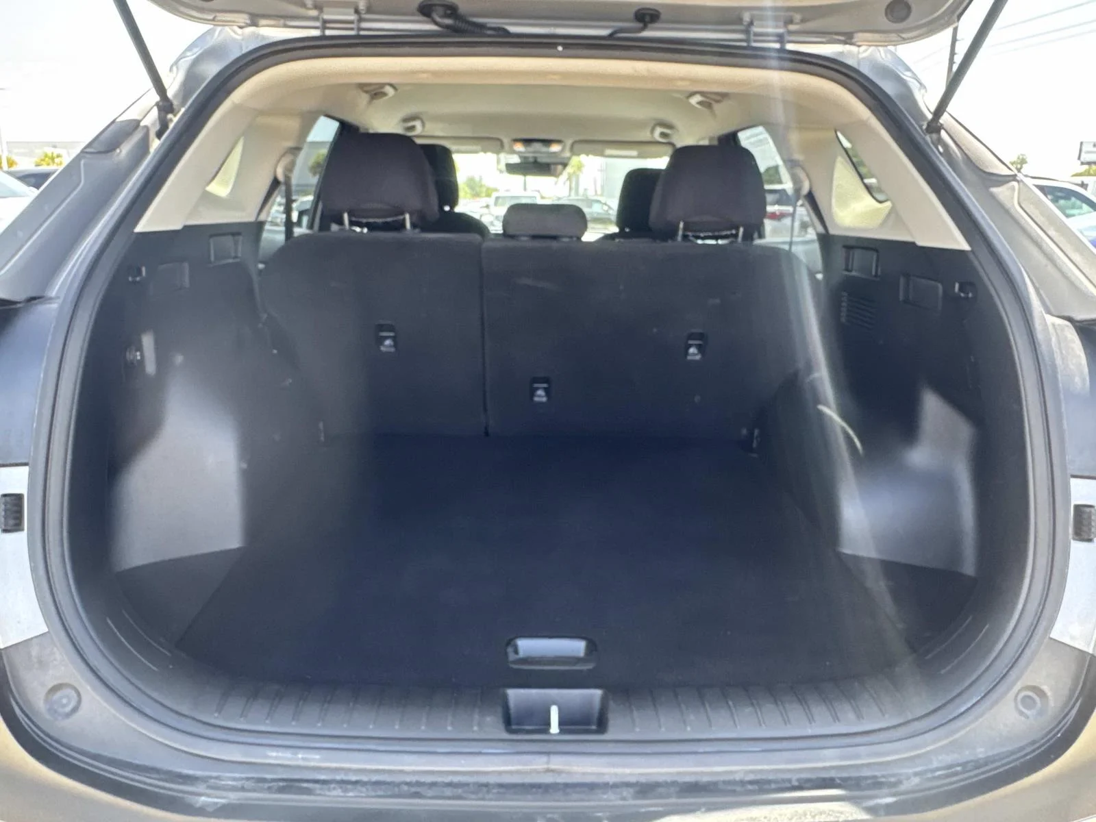 Certified Used 2023 Gray Kia LX AWD image 8