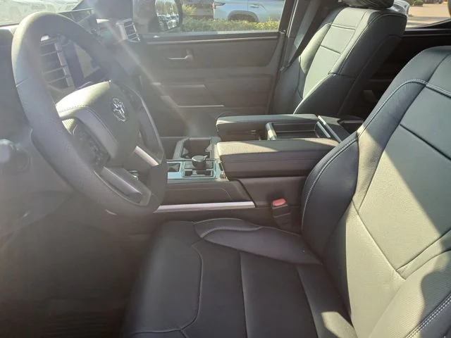 2026 Toyota Tundra SR5 - Photo 10