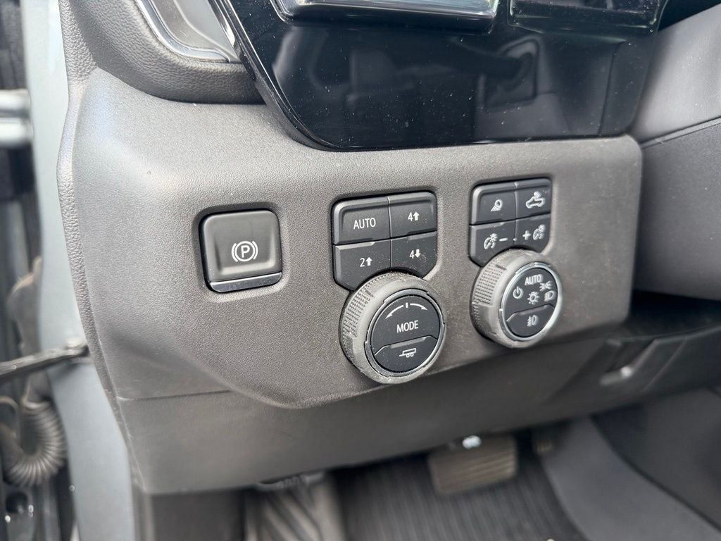 Used 2025 Gray Chevrolet LT Trail Boss image 4