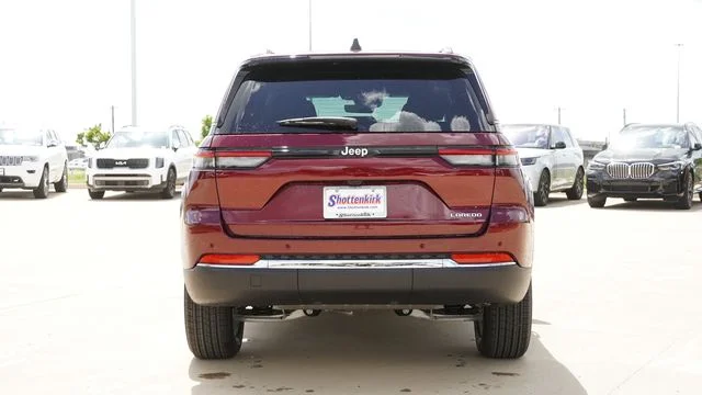 New 2026 Velvet Red Pearlcoat Jeep Laredo image 8