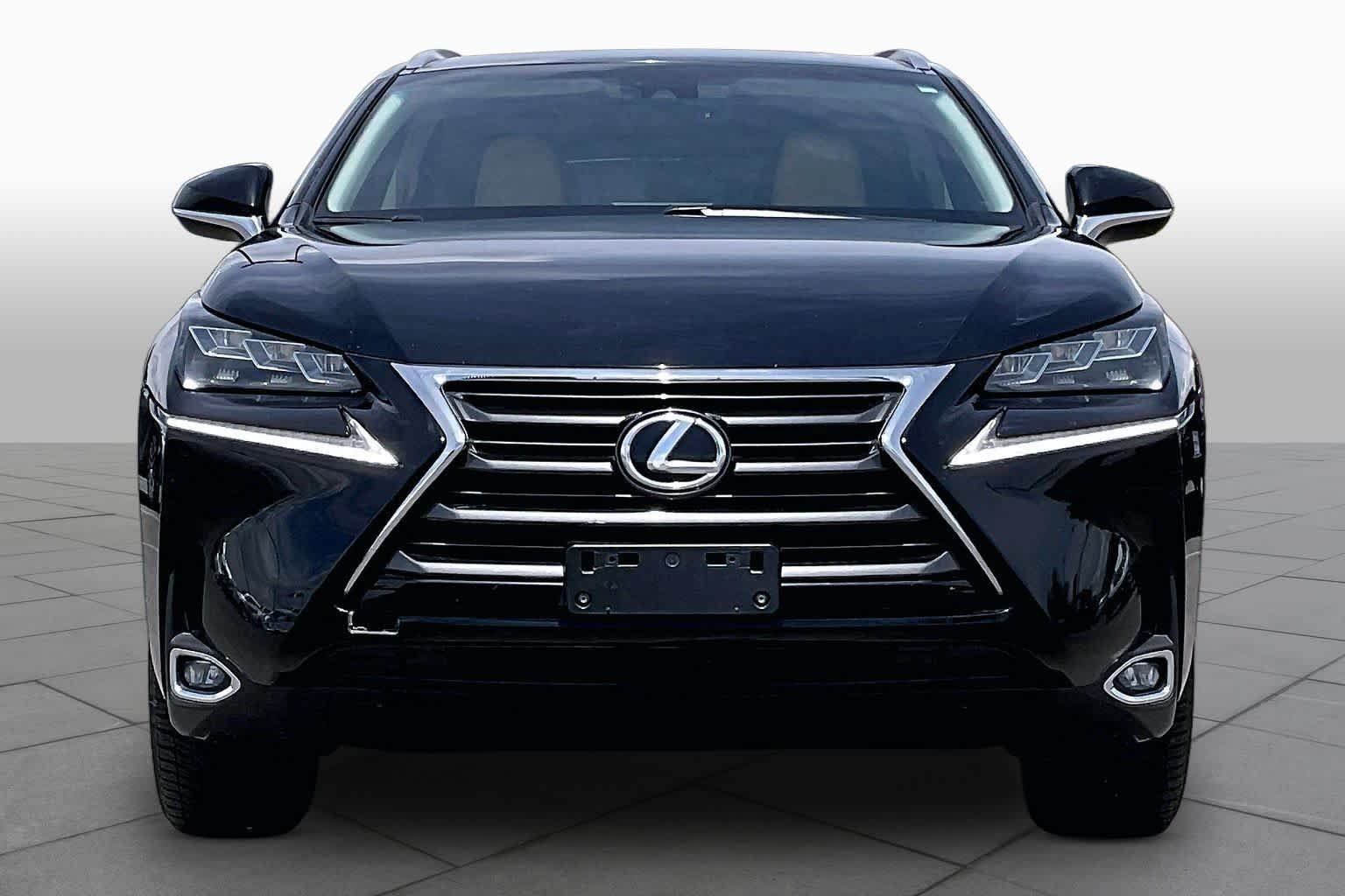 Used 2017 Obsidian Lexus  image 4