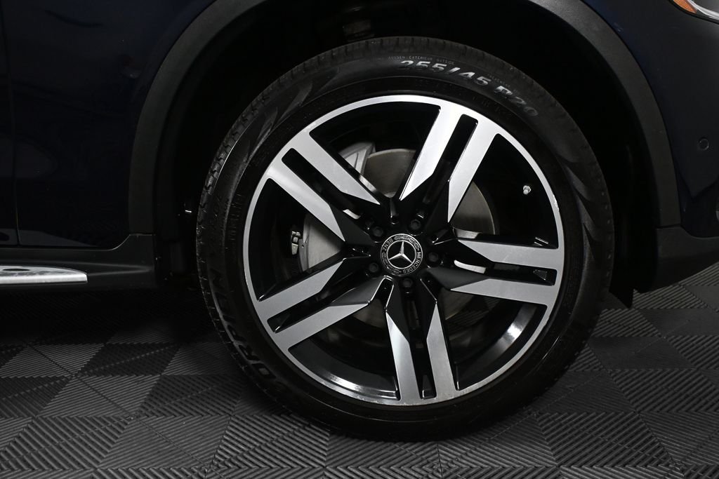 Used 2021 Blue Mercedes-Benz GLC 300 image 37