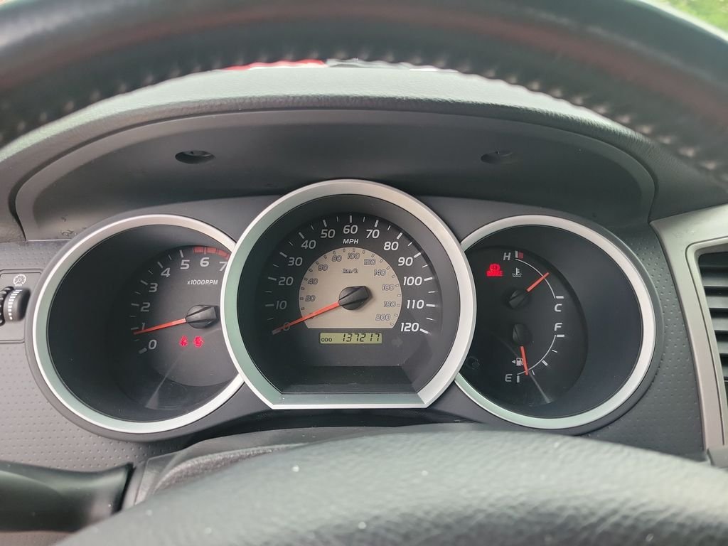 Used 2007  Toyota X-Runner image 35