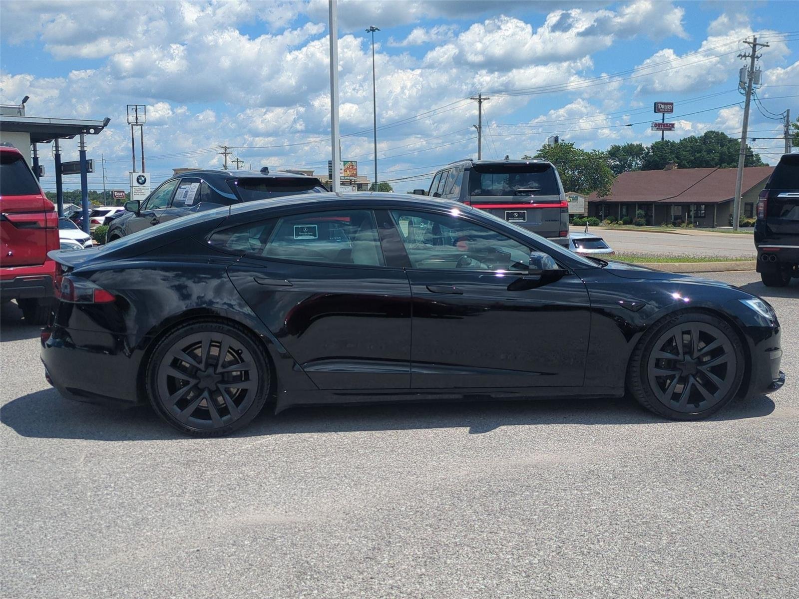 Used 2021 Solid Black Tesla Plaid image 6